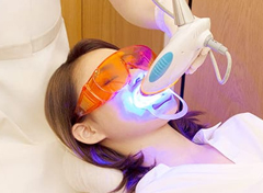 ホワイトニング